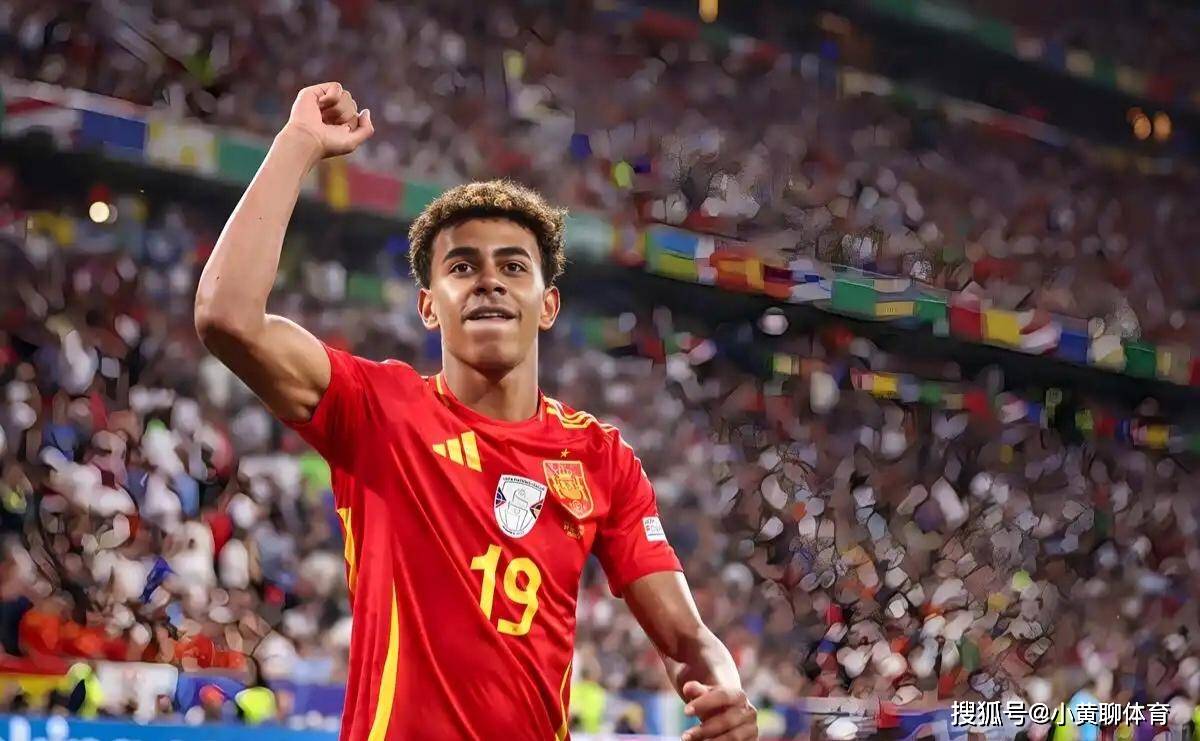 罗马诺：西蒙斯预计缺席莱比锡今日比赛，他已决定转投切尔西