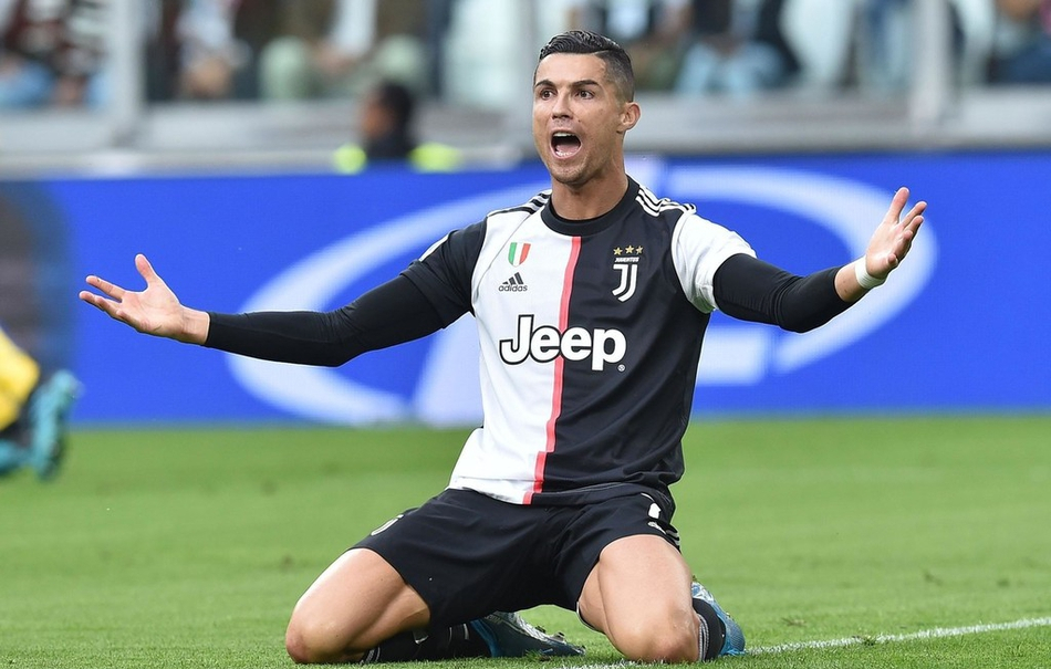 迈阿密国际4-0辛辛那提晋级四强，梅西助攻戴帽+头球破门，阿连德双响