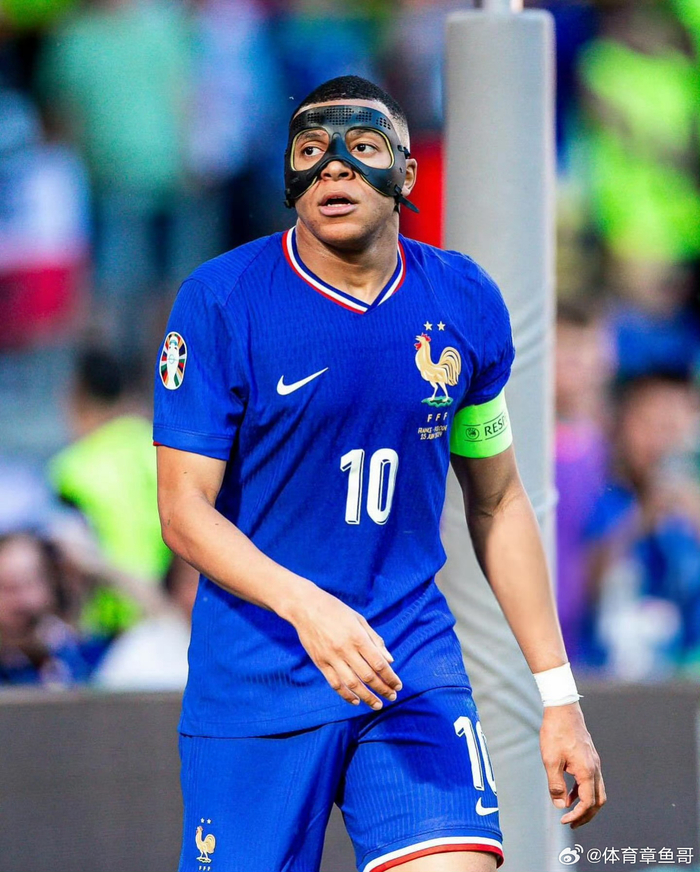 崛起！诺里斯打破了红牛和梅奔自10年起对世界冠军的垄断