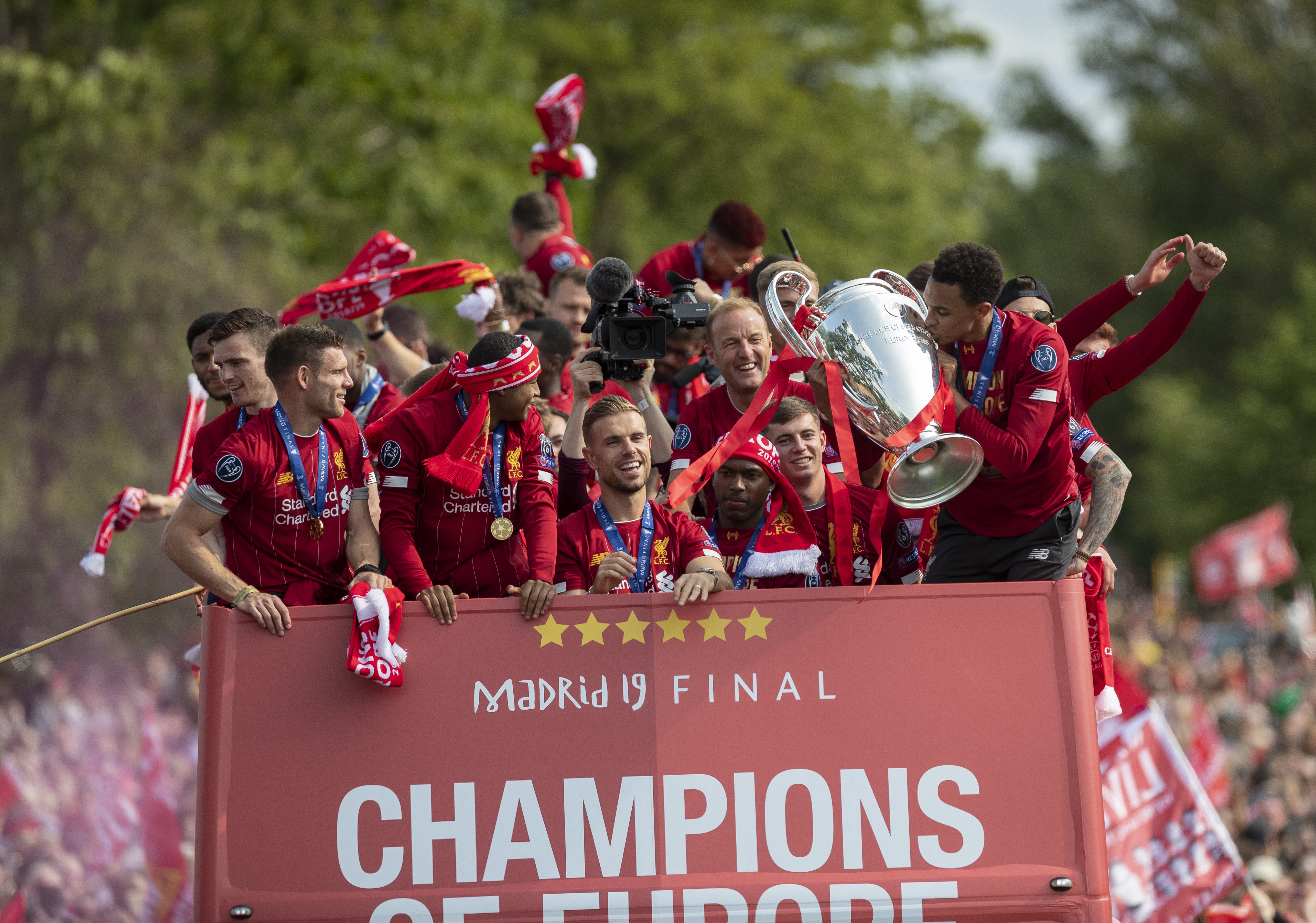 奥尔莫：心情有点复杂，我们本想要赢球和零封