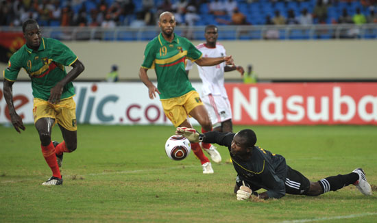 镜报：施洛特贝克不想与多特续约，利物浦目前正在关注