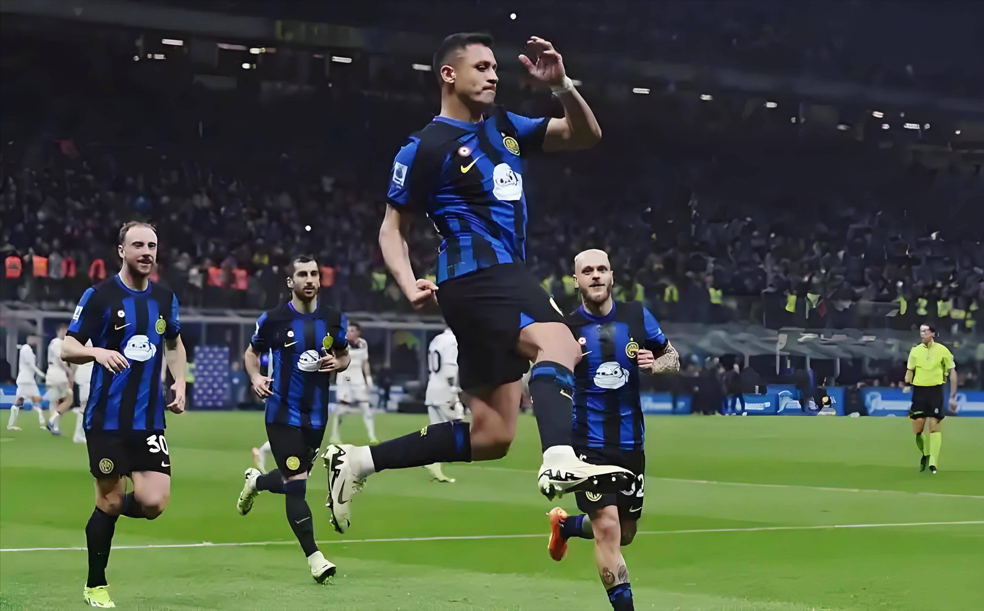 萨利巴：海因策帮了我们很多，他与我们的交流非常多