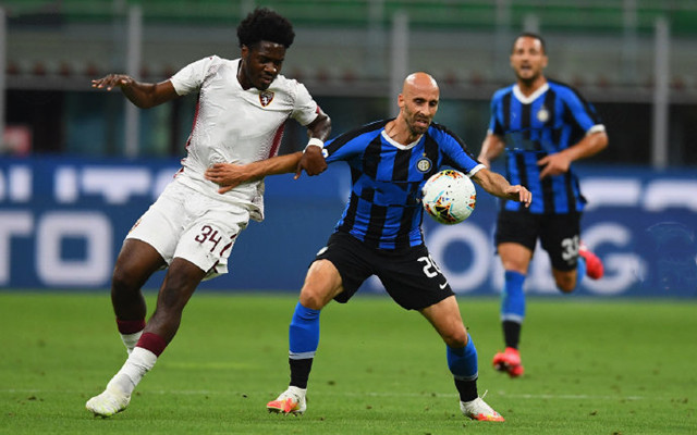 那不勒斯主场迎战尤文图斯，两队积分相近，那不勒斯伤兵满营，主场难胜尤文，可能战平。