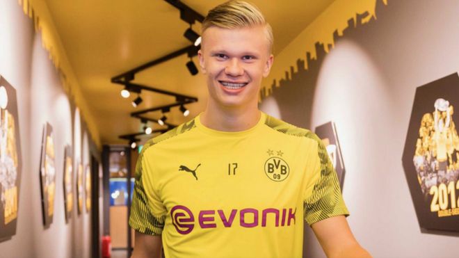 曼联对非洲杯征召的立场：伯恩茅斯之战的困惑与挑战