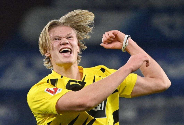 他终于迎来属于自己的夜晚