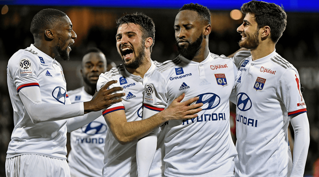 英超积分榜：枪手5分领跑曼联第7红军第8 8分云集14队